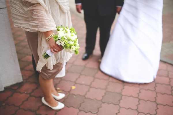 wedding bouquet proposal